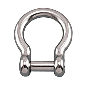Bow shackle with no snag pin